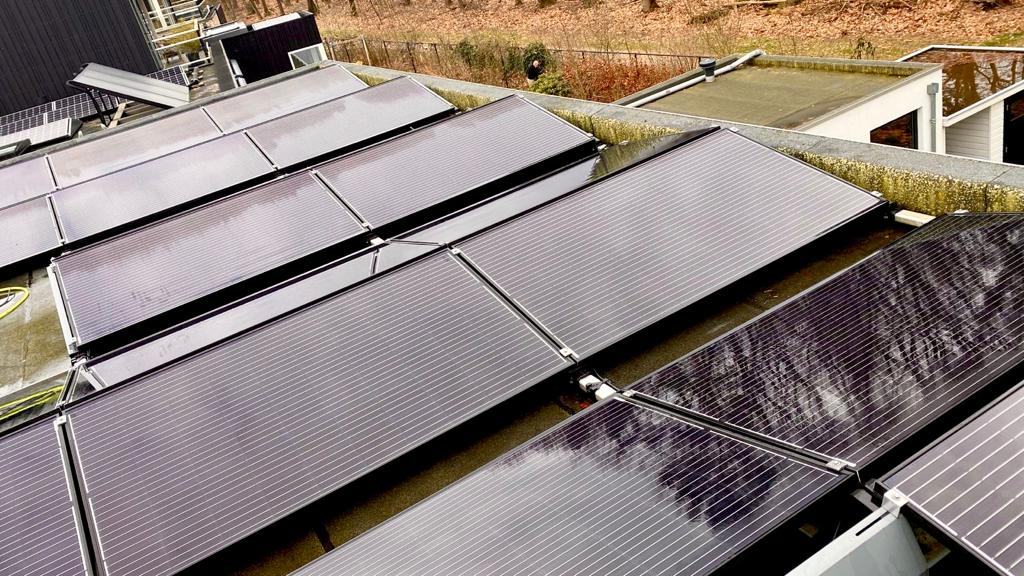 solarpanels1